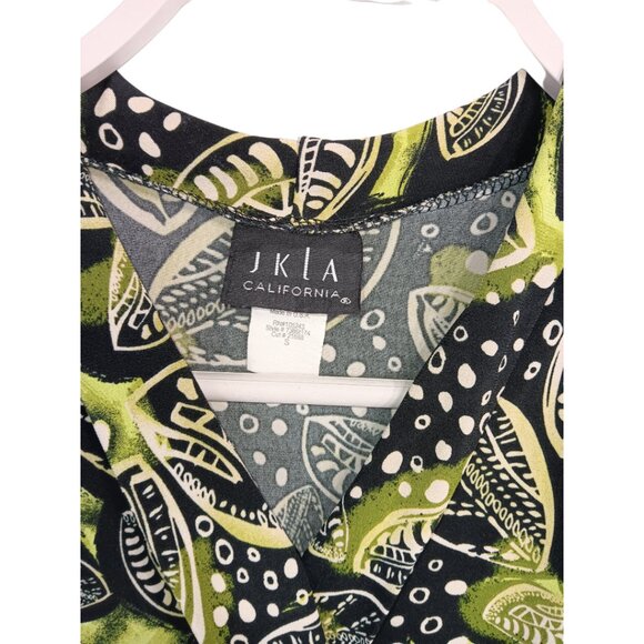 JKLA- Sleeveless Tank Stretch Light Faux Wrap collar-Lime Green-Black-Cream - Picture 5 of 16